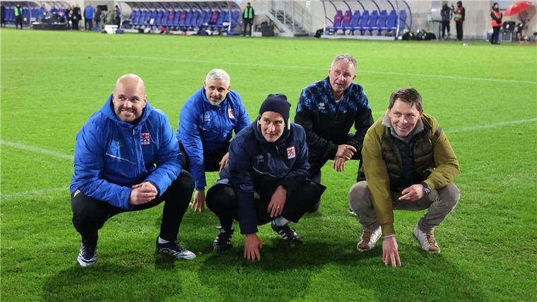 Waldhof Mannheim holt Luxemburgs Nationaltrainer Holtz Von Luxemburg nach Mannheim: Der neue Trainer des SV Waldhof, Luc Holtz (r).