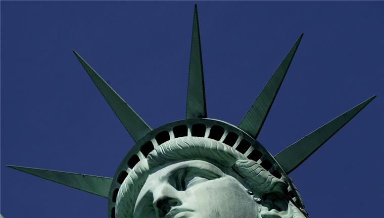 Freiheitsstatue: Jeder kennt sie, aber diese kuriosen Dinge weiß kaum einer Vor 130 Jahren kam sie nach New York - die Freiheitsstatue.