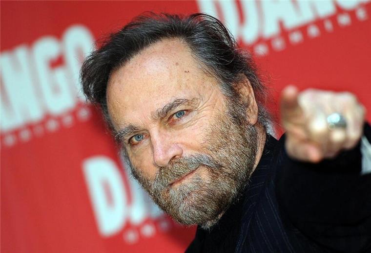 Oliver Pocher und Franco Nero auf dem Wiener Opernball Vor 42 Jahren war Franco Nero zum ersten Mal auf dem Wiener Opernball.