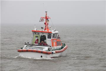 Vor Cuxhaven wurde eine vermeintlich vermisste Person gesucht.