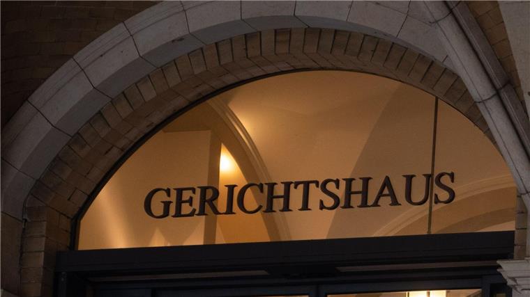 Vor dem Bremer Landgericht beginnt ein Prozess um einen spektakulären Millionendiebstahl. 