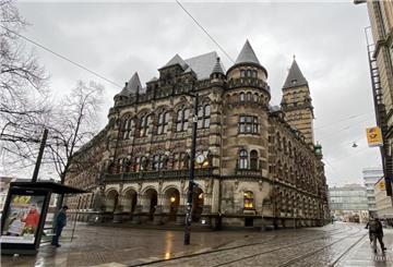 Vor dem Landgericht Bremen beginnt heute der Prozess gegen einen 40-Jährigen, der wegen Totschlags angeklagt ist.