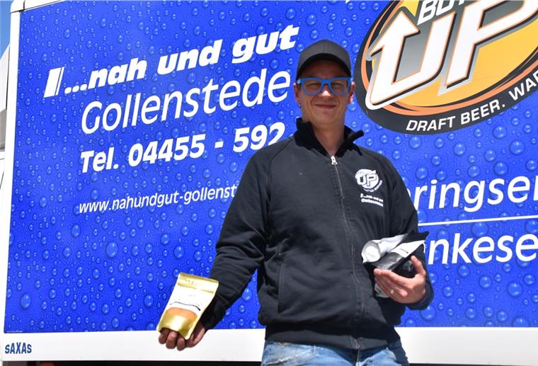 Cocktails kommen in die Tüte Vor gut vier Monaten hatte Tim Gollenstede die Idee, Cocktails in der Tüte anzubieten.