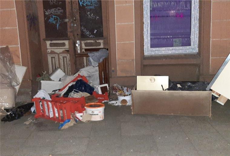 "Vor Häusern wachsen über Nacht Müllberge, und die direkten Anwohner haben damit gar nichts zu tun“, erklärt Stadtteilsprecher Claus Uhde.