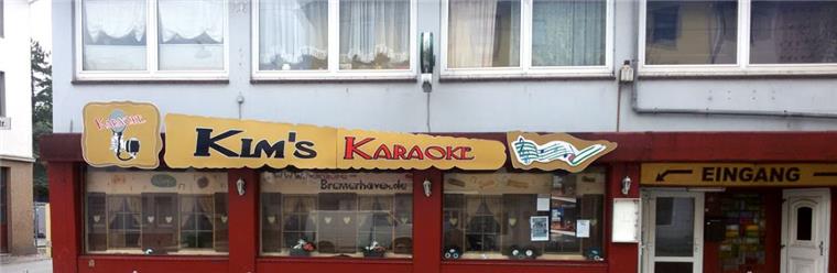 Brutaler Faustschlag: Mann (29) von Gewalttäter in Lehe lebensgefährlich verletzt Vor "Kim's Karaoke" hat es eine brutale Gewalttat gegeben.