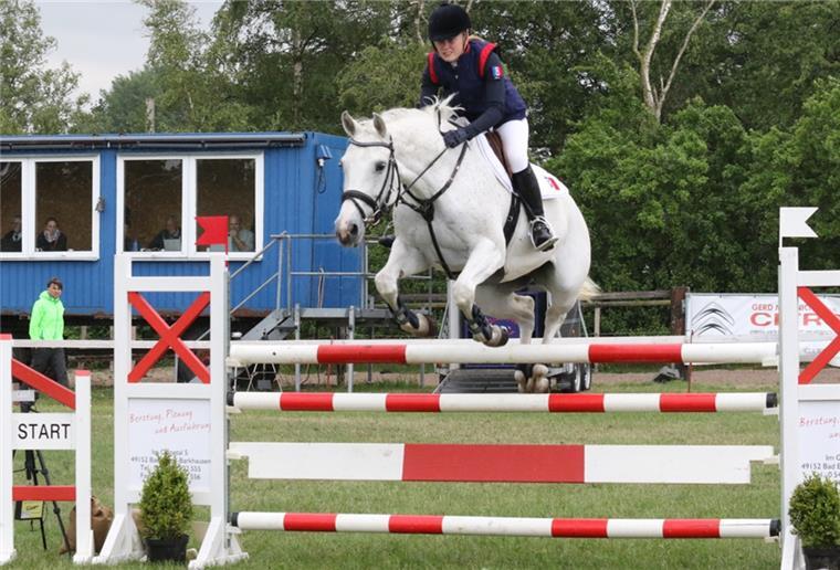 Reitturnier in Jaderberg am Wochenende Vor zwei Jahren wurde Janne Christina Brandt vom Nordenhamer RC während des Turniers des Jader RC Kreismeisterin.