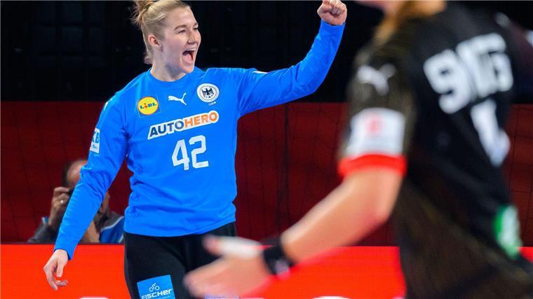 War ein starker Rückhalt beim Sieg der DHB-Frauen gegen Slowenien: Torfrau Katharina Filter.