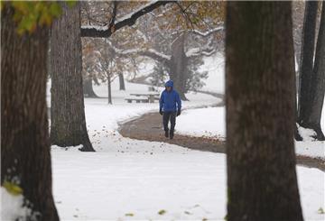 Warten auf die weiße Winterpracht: Für kommende Woche ist ein Kälteeinbruch vorhergesagt. Doch reicht das schon für den ersten Schnee?