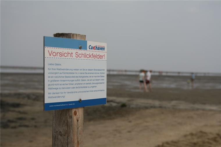 Cuxhaven: Immer mehr Schlickfelder im Watt Warum es in der laufenden Saison in Cuxhaven mehr Schlickfelder gibt, lässt sich nicht klären. Fakt ist: Diese Bereiche sind nicht ungefährlich.