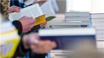 Was ein Bestseller wird, soll bald eine KI vorhersagen. (Archivbild)