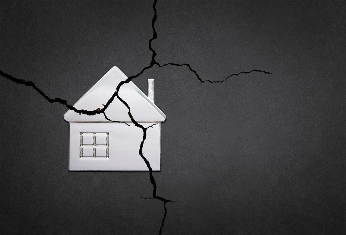 Immobilienbewertung bei Scheidung oder Erbschaft: Worauf es ankommt Montagebild Haus