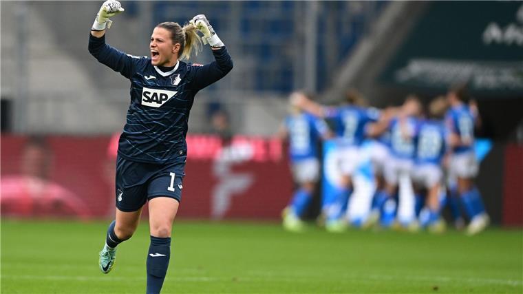 Nächste Torhüterin: Wolfsburg holt Tufekovic aus Hoffenheim Wechselt zum VfL Wolfsburg: Hoffenheims Torhüterin Martina Tufekovic