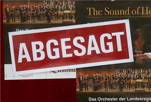Wegen der Corona-Krise bleiben öffentliche Großveranstaltungen bis Ende August verboten.