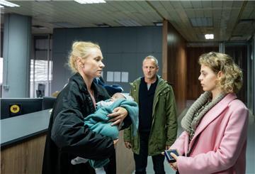 Wegen des Ukraine-Krieges bleibt das Baby für Niclas und Judith länger bei Leihmutter Oksana als geplant.
