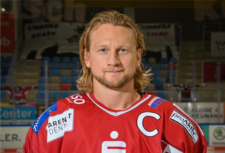 Pinguins-Kapitän Moore fällt verletzt aus Wegen einer Verletzung fällt Mike Moore bei den Fischtown Pinguins vorerst aus.