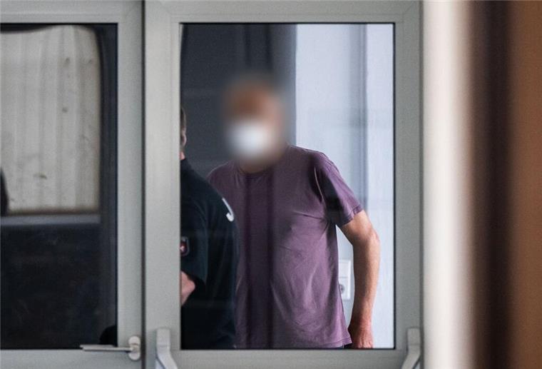 Urteil fix: Bundesgerichtshof entscheidet über den Doppelmörder von Fischerhude Wegen eines Doppelmordes im Künstlerdorf Fischerhude war ein 65 Jahre alter Mann (Archivfoto) zu lebenslanger Haft verurteilt worden. Nun wurde das Urteil vom Bundesgerichtshof bestätigt.