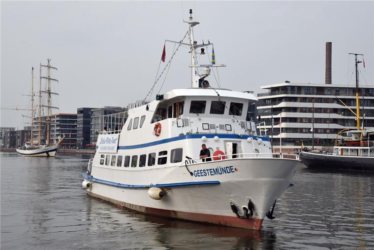 Ruder der "Geestemünde" defekt: Dicke-Pötte-Touren fallen aus Wegen eines technischen Defekts an der "Geestemünde" fällt die Dicke-Pötte-Tour aus.