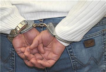 Wegen Misshandlung und Vergewaltigung seiner Freundin muss ein 21-jähriger Nordenhamer für drei Jahre ins Gefängnis.