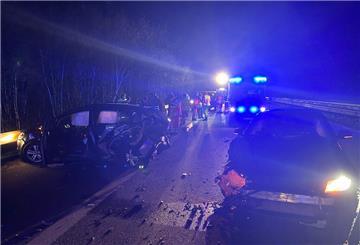 Weil es am Donnerstagabend zu einem Unfall mit vier Fahrzeugen gekommen ist, musste die Autobahn A27 zwischen Hagen und Stotel gesperrt werden.