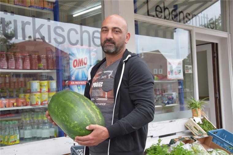 Weil sein erster Laden zu klein wurde, hat Haissam Daramsis ein zweites Geschäft in der Nordenhamer Innenstadt eröffnet.