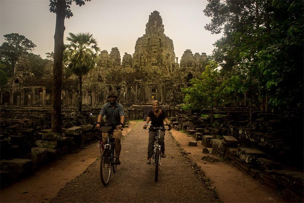 Weltumradlung Annika Wachter aus Beers - hier: Kambodscha Angkor Watt .