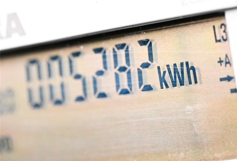 Bremer Verbraucherschützer raten zur Zählerablesung am Jahresende Die Digitalanzeige eines Stromzählers in einem Privathaushalt.