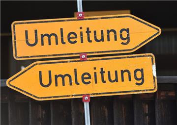 Die Ortsdurchfahrt von Stollhamm wird ab Mitte Oktober saniert. Vollsperrungen sind möglich.