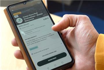 Wer bei Center Parcs in Tossens überschüssige Mahlzeiten abholen möchte, muss sich zuvor über die App „To good to go“ ankündigen.