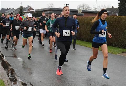 Wer das neue Jahr sportlich beenden möchte, kann sich noch für den Silvesterlauf anmelden.