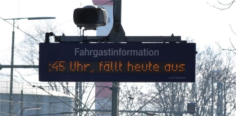 Darum kommt es auf der Strecke Nordenham-Bremen zu Zugausfällen Wer gestern um 14.45 Uhr in Nordenham mit der Nordwestbahn losfahren wollte, hatte das Nachsehen. Die Verbindung fiel aus.