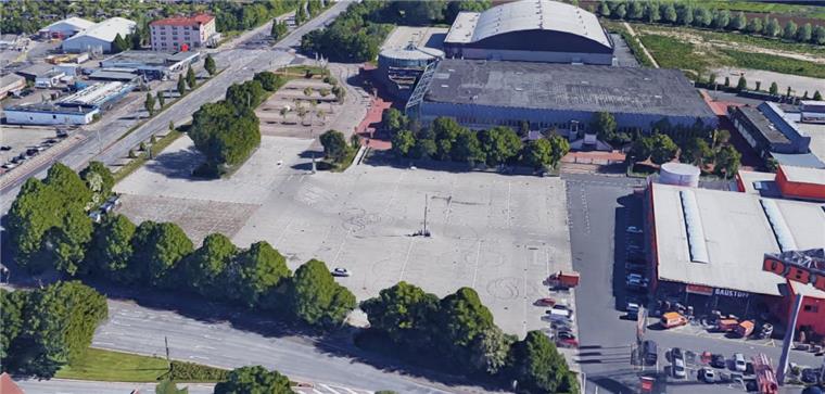 Bremerhaven: Auf dem Kaisenplatz werden Parkscheine kontrolliert Wer in Bremerhaven sein Auto auf dem Wilhelm-Kaisen-Platz abstellt, sollte sich ein Parkticket ziehen.