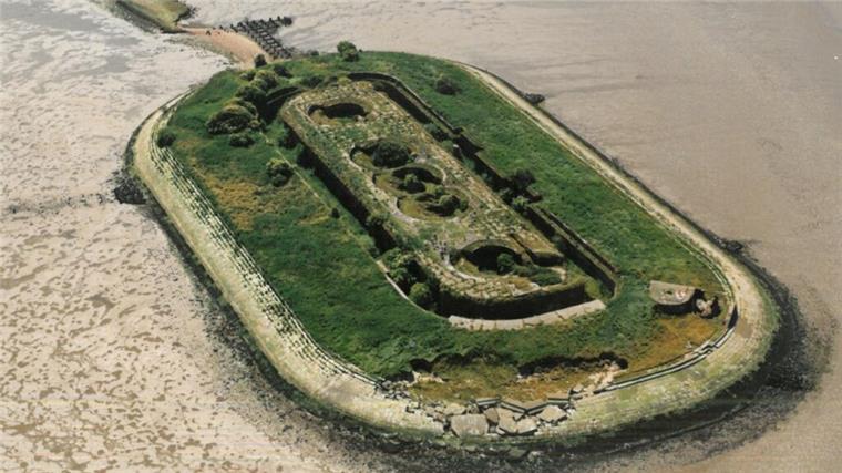 Einmalige Tour durchs Watt zur Festungsinsel – nur mit Sondergenehmigung! Die Insel Langlütjen II in der Wesermündung