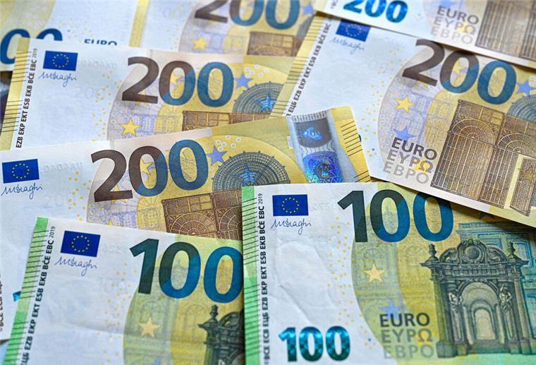 Steuererklärung 2025: Mit diesen 10 Pauschalen holst du mehr Geld raus Wer seine Steuererklärung vorbereitet, kann mit Pauschalen viel Geld sparen – diese zehn sind besonders lukrativ.