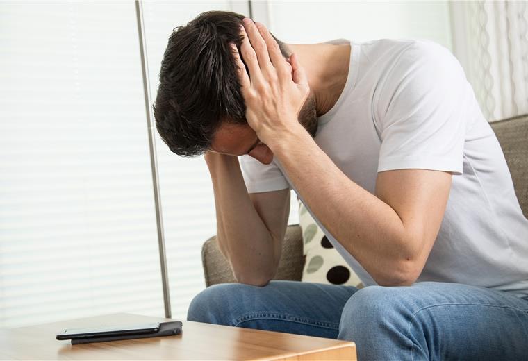 Wer sich schämt, wegen psychischer Probleme zu einem Therapeuten zu gehen, für den können digitale Programme oder Videochats die Hemmschwelle womöglich entscheidend senken.