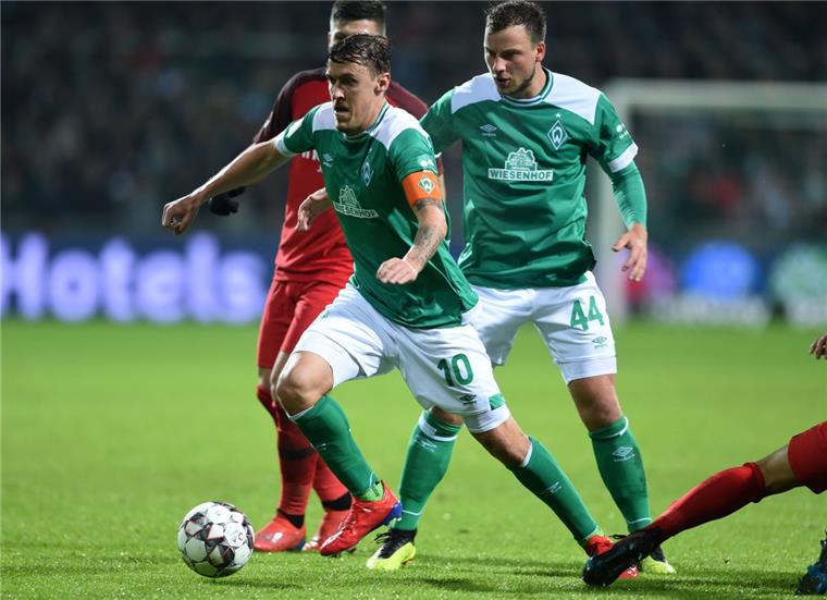 Werder stürmt ständig nach vorne. Doch mehr ale ein Unentschieden ist am Ende nicht drin. 