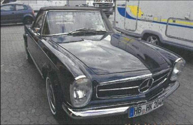 Wertvoller Oldtimer gestohlen: 5000 Euro Belohnung ausgesetzt Wertvoller Oldtimer: Das Cabriolet Mercedes 280 SL "Pagode" aus dem Jahr 1970 wurde bereits im November in Bremen gestohlen.