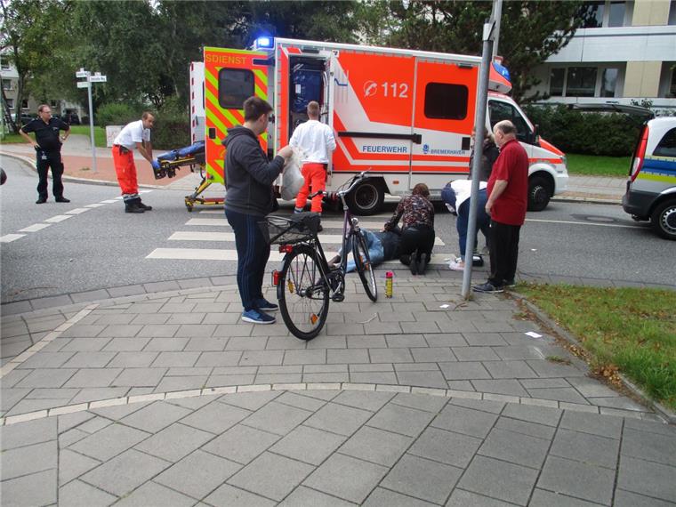 Bremerhaven: Zahl der Unfälle mit Radfahrern steigt Wie hier am Debstedter Weg sind in den ersten Monaten des Jahres mehr Unfälle mit Radfahrern in Bremerhaven passiert, als im gleichen Zeitraum 2016.
