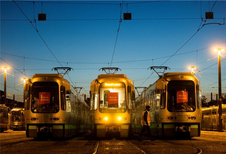 Bremen: Wieder Streiks im öffentlichen Nahverkehr Wie hier in Hannover soll auch in Nordeutschland am Mittwoch wieder gestreikt werden.