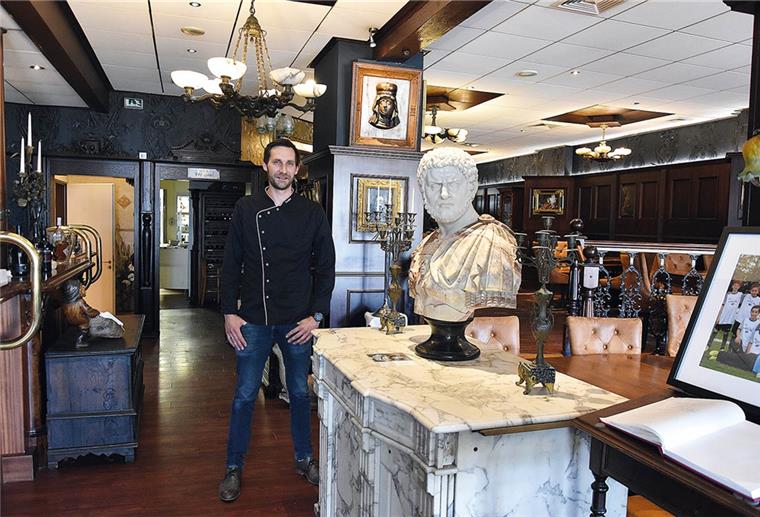 Schaufenster Fischereihafen - Wir sind wieder da! Wie im Museum: Im Restaurant Fiedler herrscht eine einzigartige Atmosphäre.