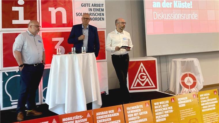 Wie können Industrie und Arbeitsplätze in Norddeutschland gestärkt werden? Darüber haben Betriebsräte auf einer Konferenz in Bremen gesprochen. 
