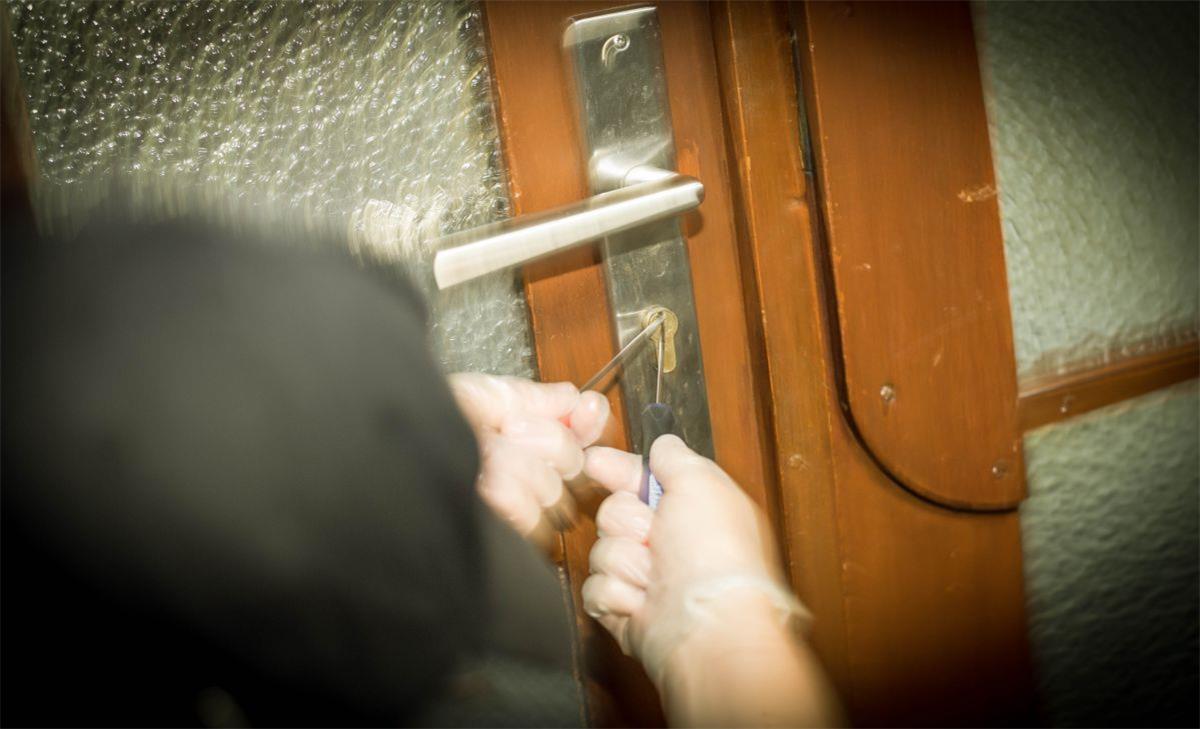 Zahl der Wohnungseinbrüche in Bremerhaven leicht gestiegen Wie oft wurde in Bremerhaven im vergangenen Jahr eingebrochen? Die Polizei legt Zahlen vor.