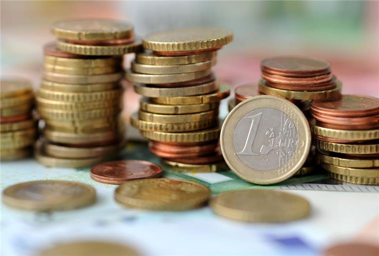 Kreis Cuxhaven: Klopftechnik soll Umgang mit Geld verbessern Wie viel Geld jemand besitzt, basiert laut der EFT-Klopftechnik auch darauf, welche Glaubenssätze jemand in sich trägt.