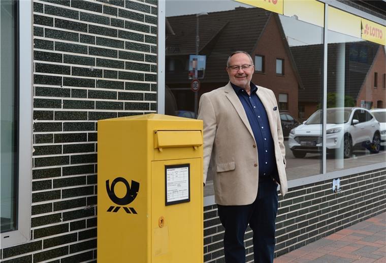 Nach Post-Aus: Spadener hoffen auf neue Filiale Wie viele Spadener bedauert auch der stellvertretende Ortsbürgermeister von Spaden, Hans Peter Fahlbusch, die Schließung der Post in der Leher Straße. Eine Nachfolge ist bislang nicht in Sicht.