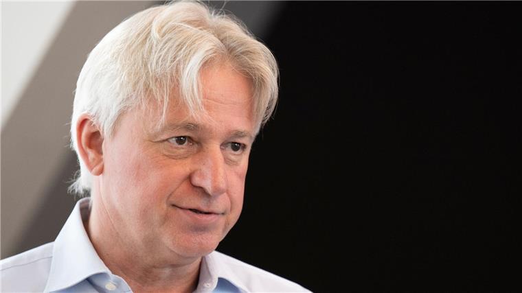 Gastland Philippinen: Buchmesse will mit Klischees aufräumen Will mit „Klischees aufräumen“: Buchmessen-Chef Juergen Boos.