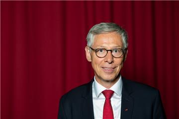 "Wir wollen die Mehrheit links der Mitte zum Tragen bringen", sagt SPD-Spitzenkandidat und Bürgermeister von Bremen, Carsten Sieling.