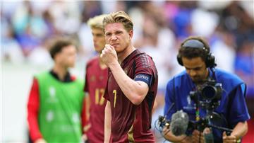 Wird Kapitän Kevin de Bruyne nach den zuletzt enttäuschenden Turnieren weiter das Belgien-Trikot tragen?