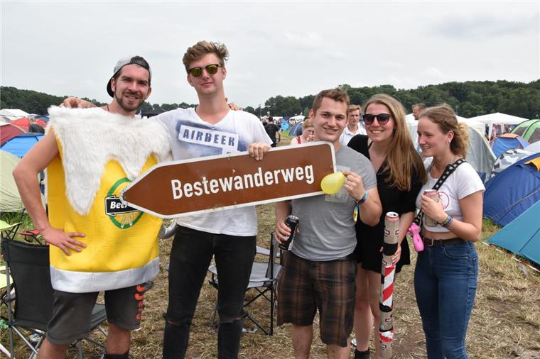 Wo geht's denn hier zum Bestewanderweg? Eine Frage, die wohl nur auf dem Hurricane aufkommt.