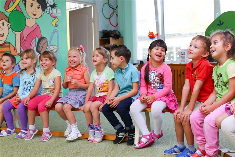Volle Kindergärten in Butjadingen: Politik stimmt für Anbau an Stollhammer Kita Wo soll in Zukunft die neue geplante Kindergartengruppe für Butjadingen unterkommen? Die Politik stimmte für Stollhamm.