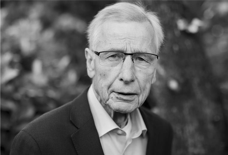 Ehemaliger NRW-Ministerpräsident Clement ist tot Wolfgang Clement ist tot.
