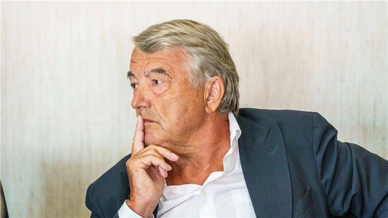 Sommermärchen-Prozess: Gericht kritisiert DFB Wolfgang Niersbach trat im Sommermärchen-Prozess erstmals als Zeuge auf.